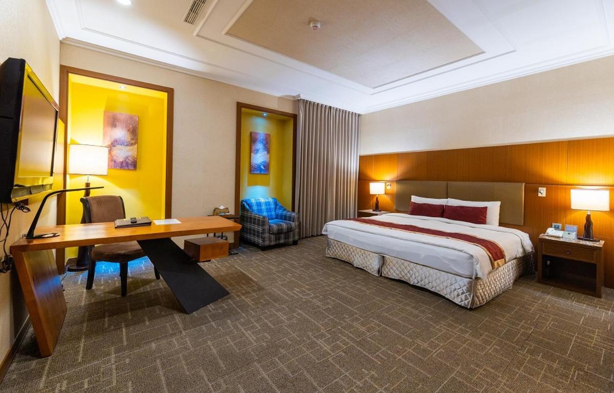 מלון Zhunan Golden Tulip - Aesthetics מראה חיצוני תמונה