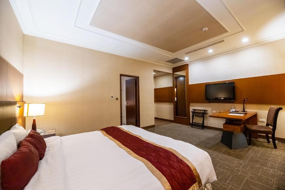 מלון Zhunan Golden Tulip - Aesthetics מראה חיצוני תמונה