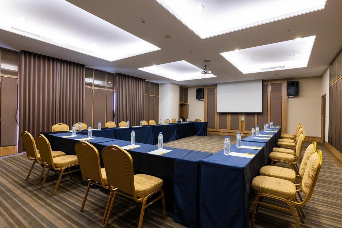 מלון Zhunan Golden Tulip - Aesthetics מראה חיצוני תמונה