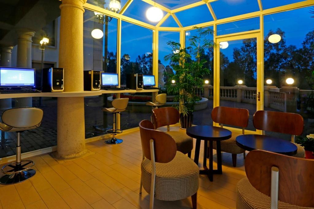 מלון Zhunan Golden Tulip - Aesthetics מראה חיצוני תמונה